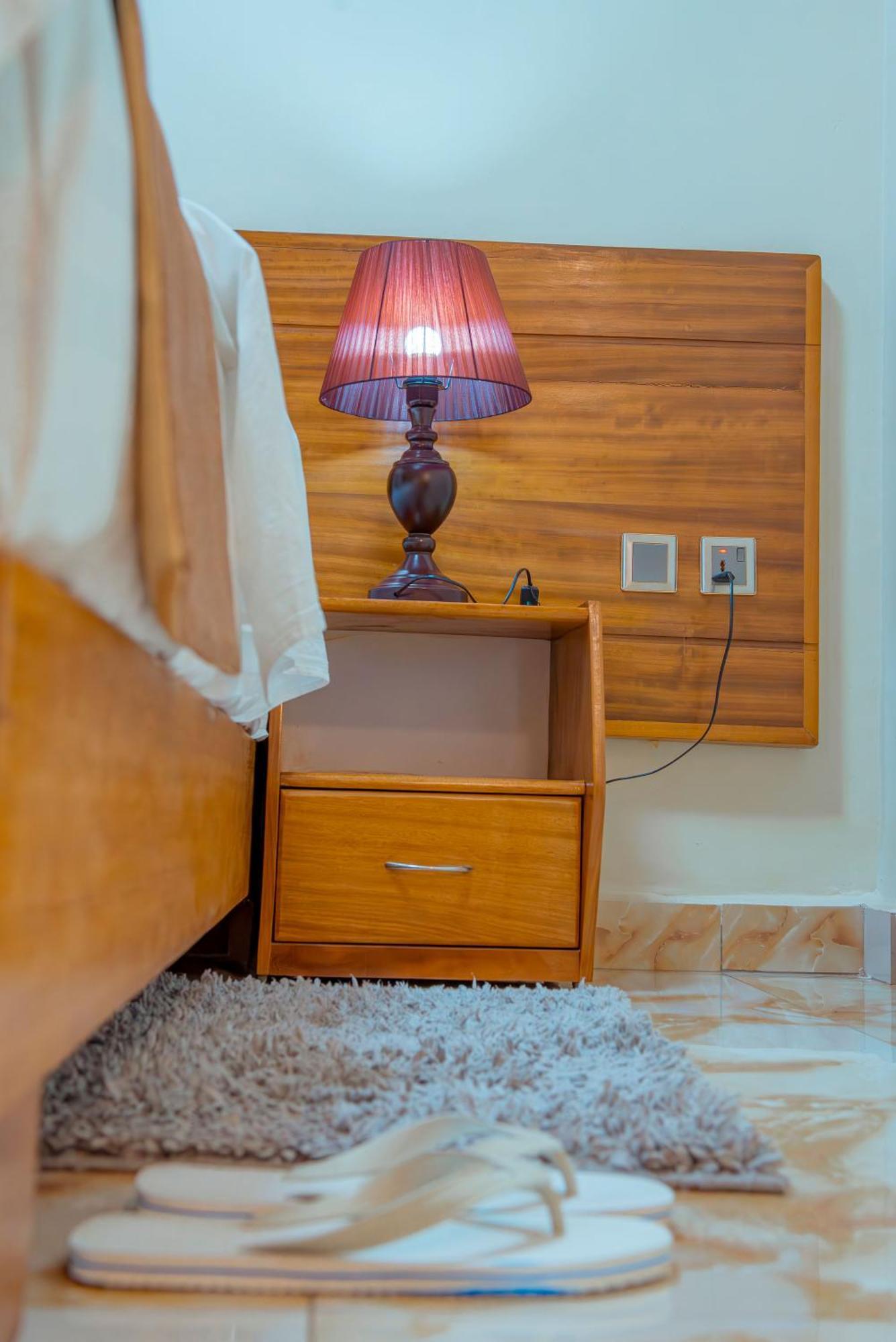 Mountain View Hotel & Apartment Kigali Esterno foto